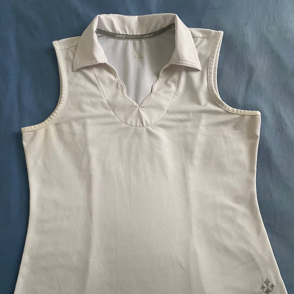 JoFit sleeveless golf shirt